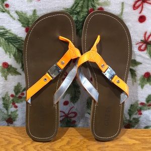 Neon orange rhinestone guess flip flop